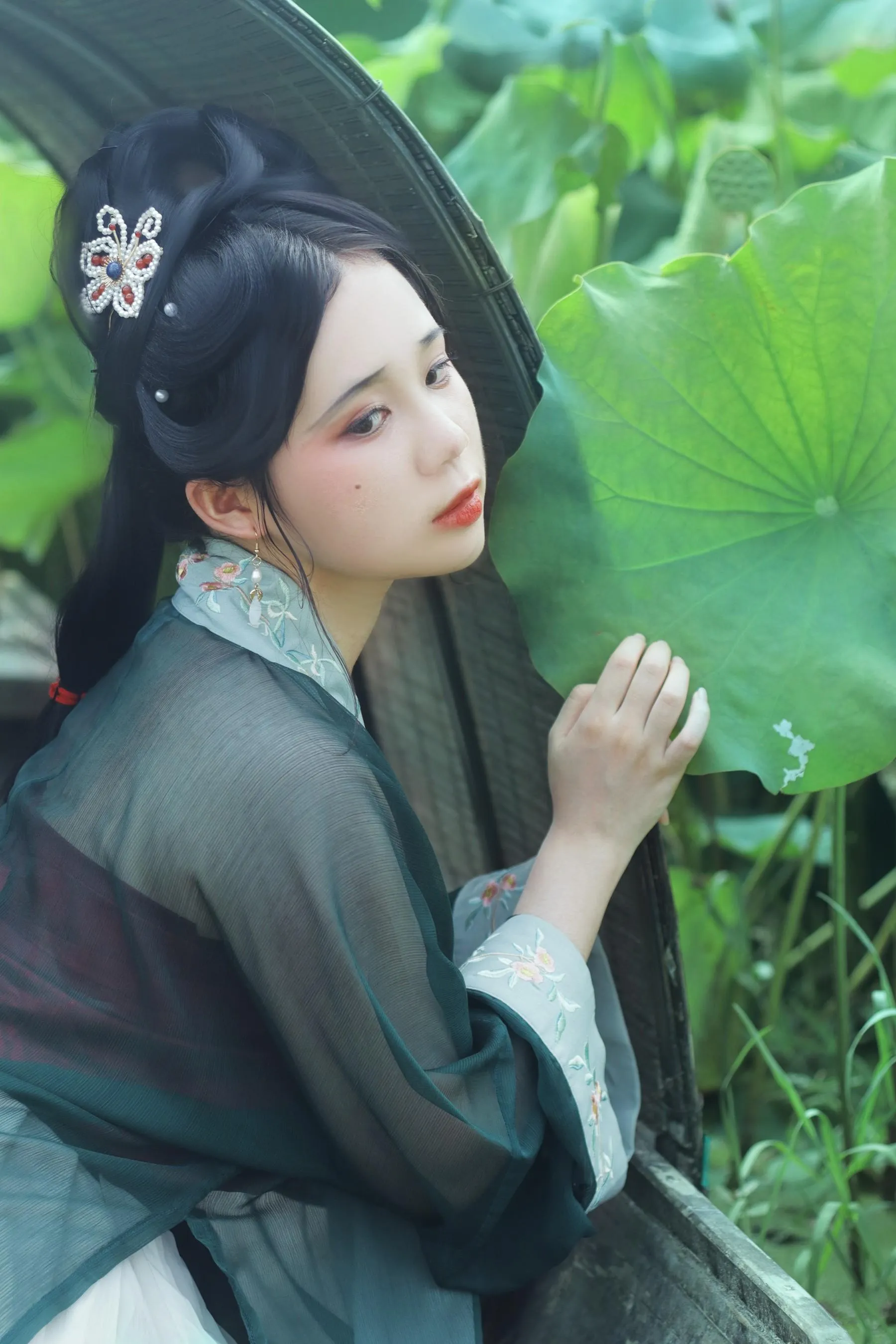 [YITUYU艺图语]2022.08.21 采莲曲 一只高高 [27P]插图